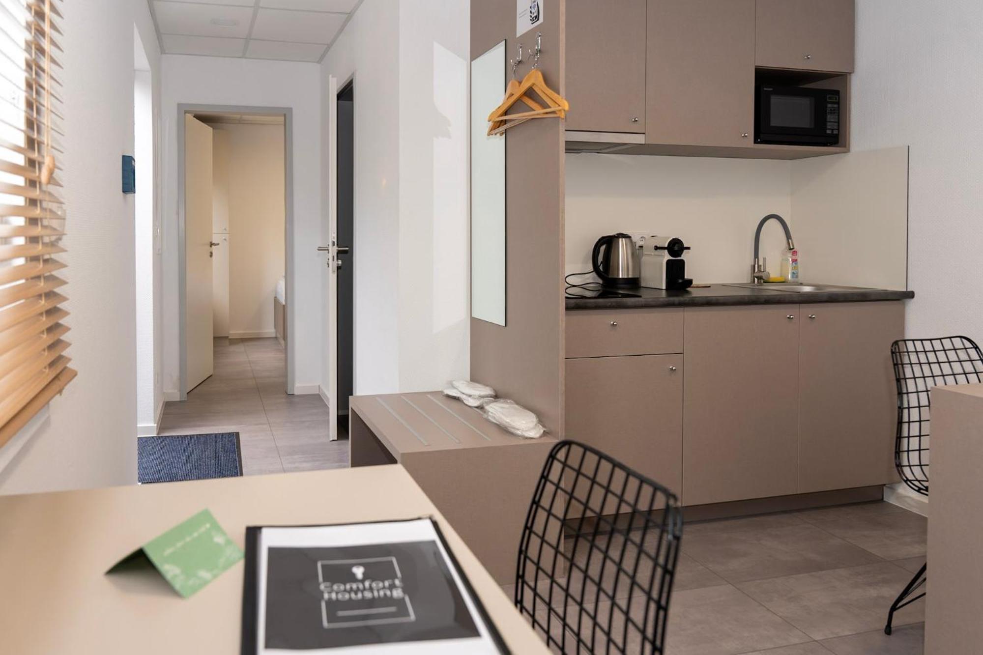 Comfort Housing Apartments 法尔肯塞 外观 照片